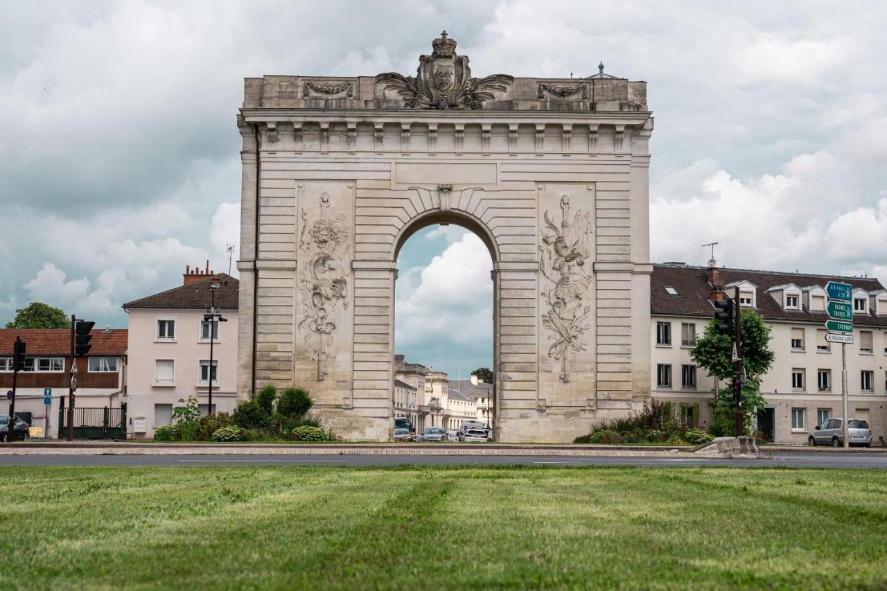 Le Petit Leon Leilighet Châlons-en-Champagne Eksteriør bilde